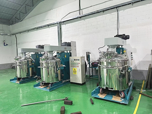 Plantray mixer1.jpg